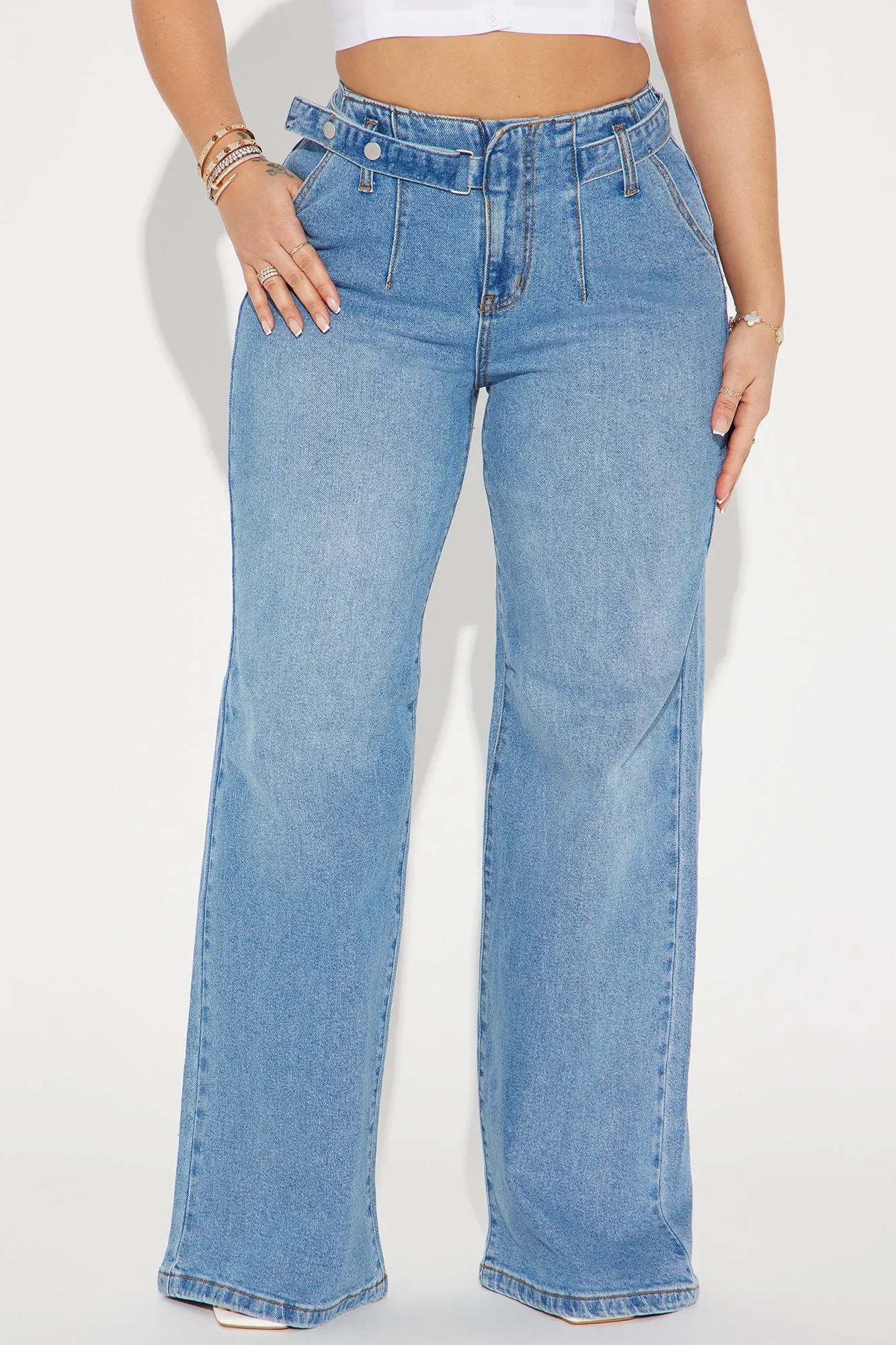 All Talk Belted Wide Leg Jeans - Medium Wash