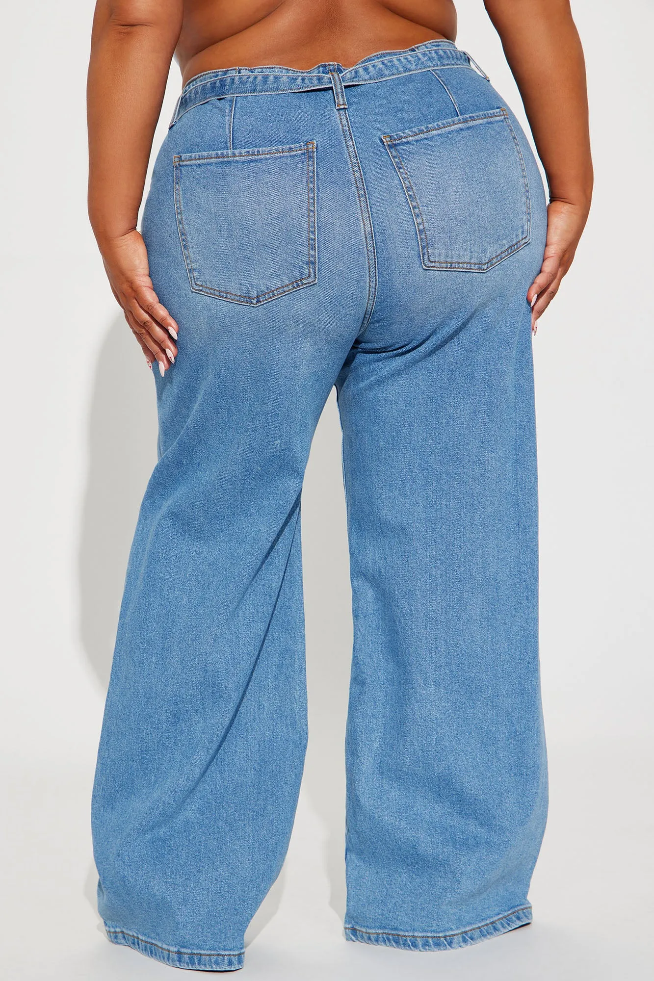 All Talk Belted Wide Leg Jeans - Medium Wash