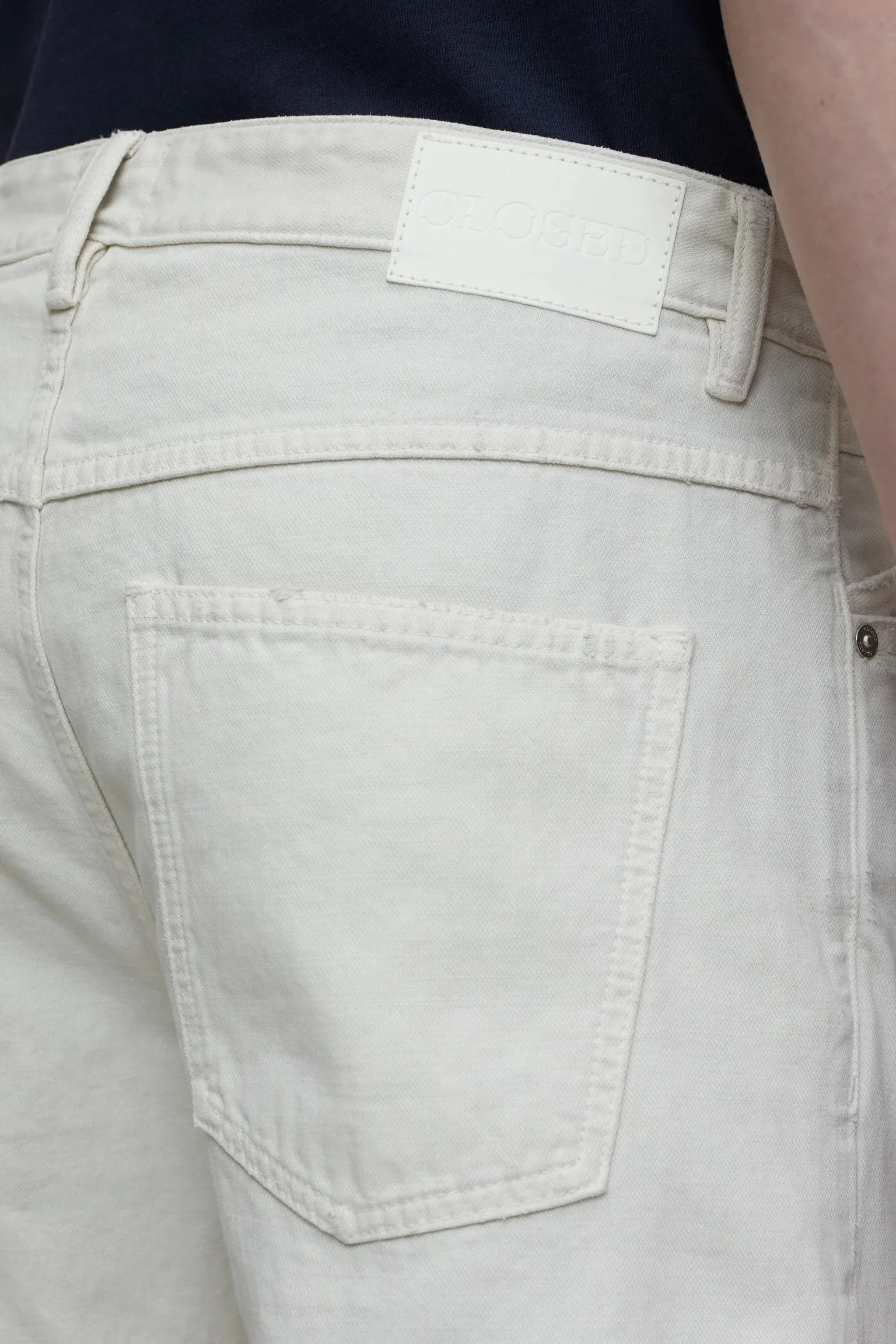 Closed Regular Jeans - Style Name Cooper True - Ivory