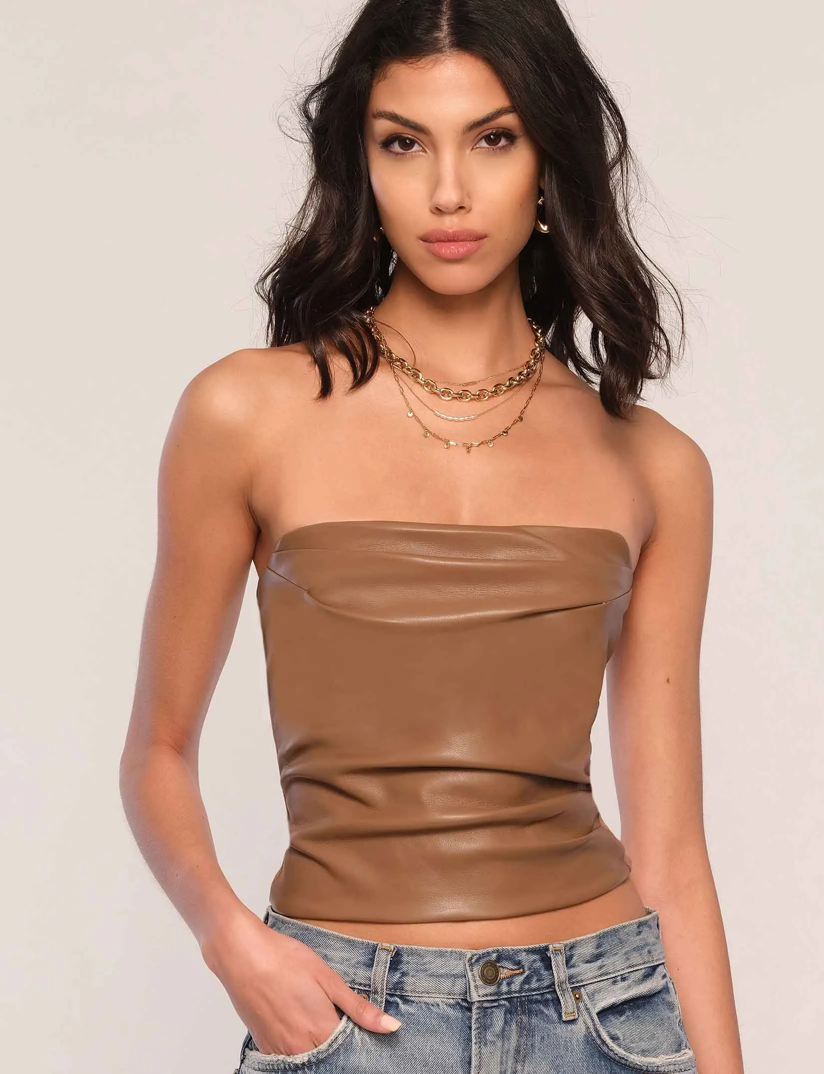 cyndi top