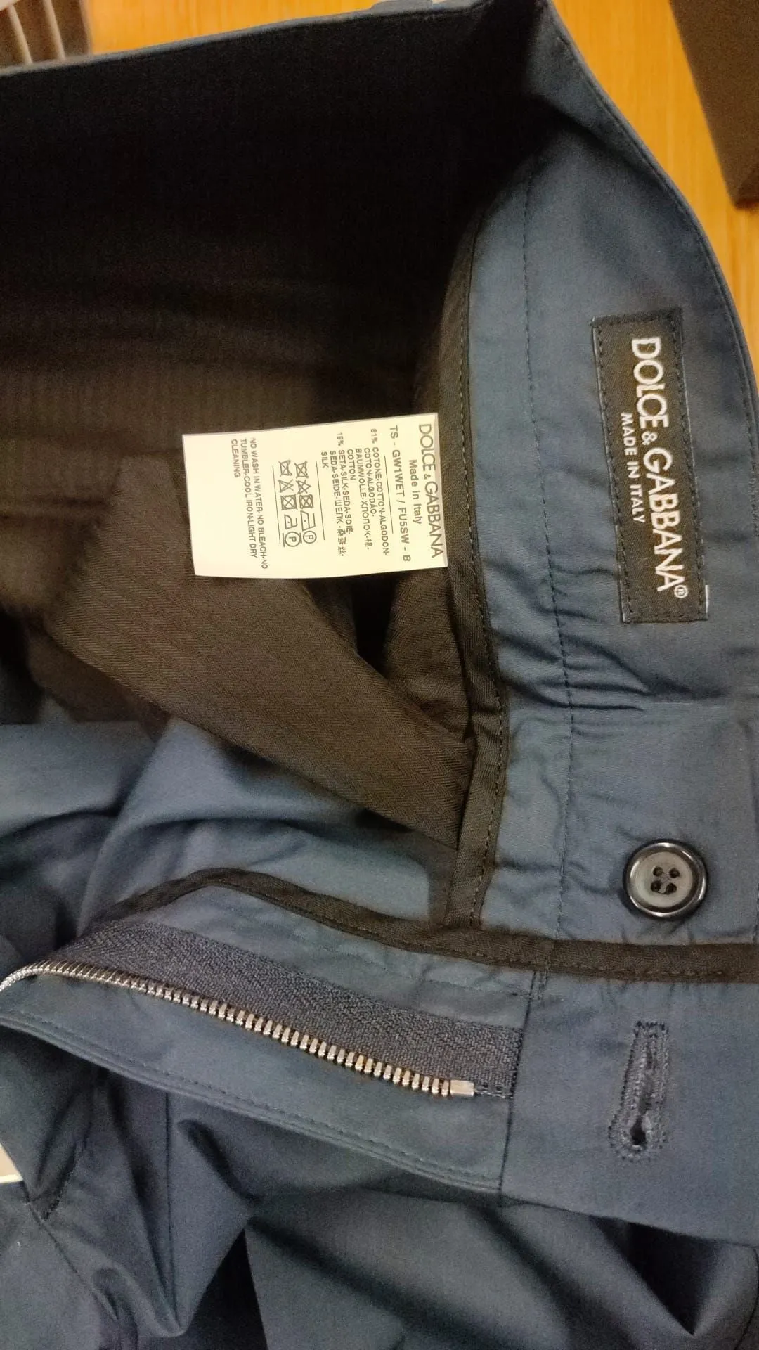 Elegant Slim Fit Chinos in Blue Silk Blend