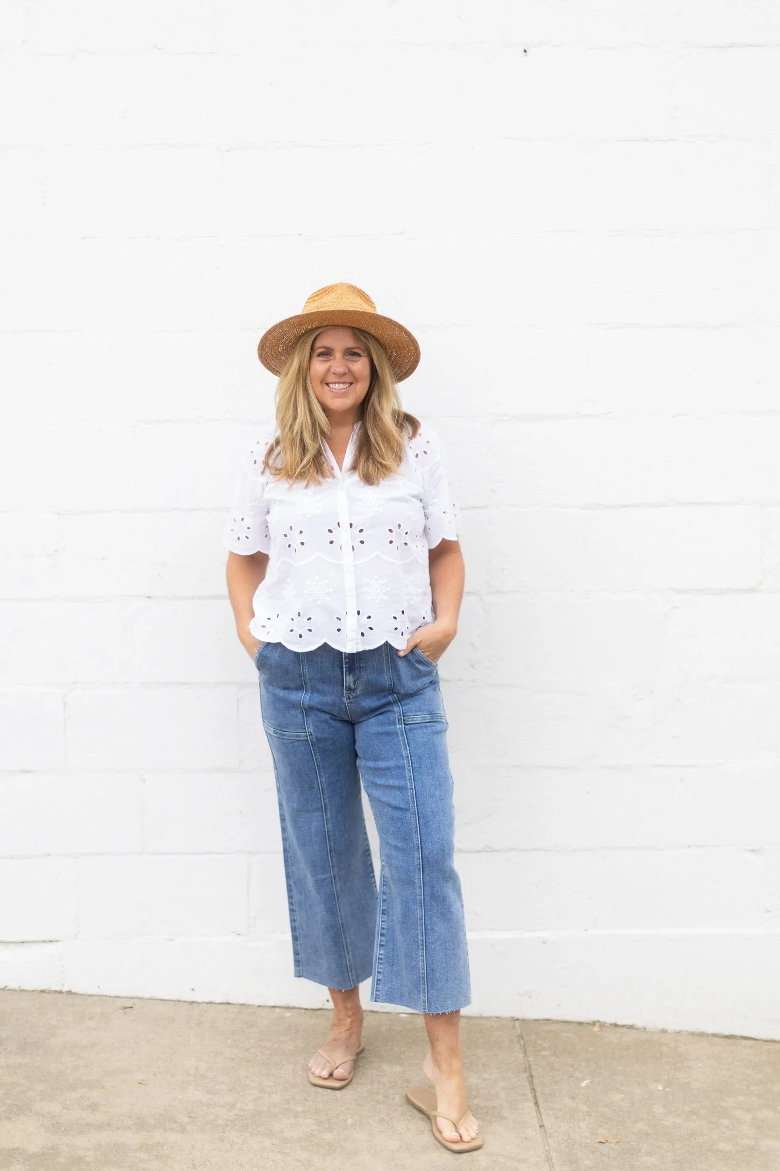 Neda Eyelet Blouce