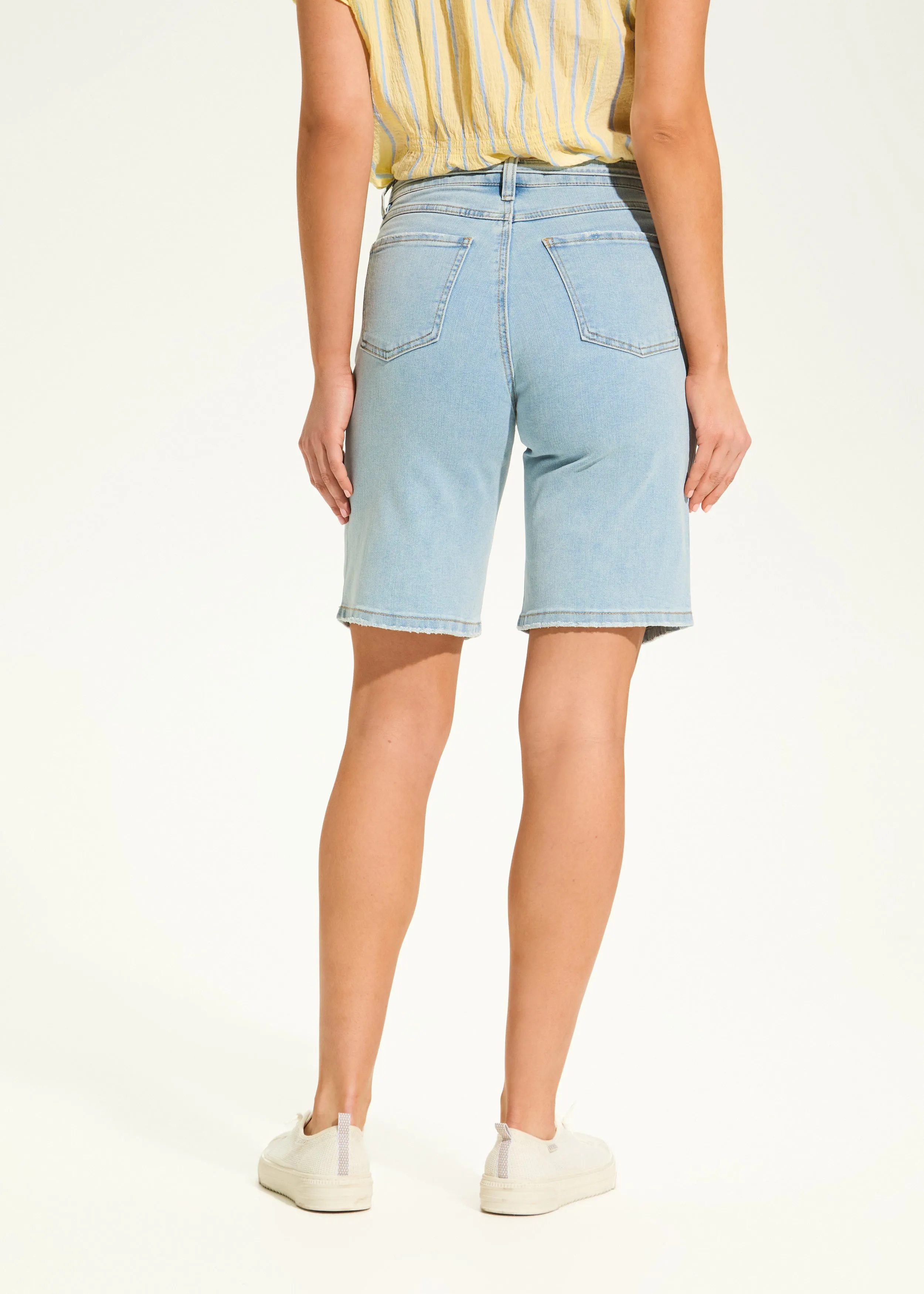 Olivia Bermuda, Powder Wash